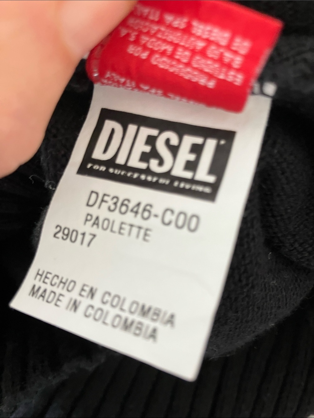 Diesel Women’s Black/Charcoal Gray V-Neck Sweater with Pink Logo Patch. Sz M - Picture 7 of 8